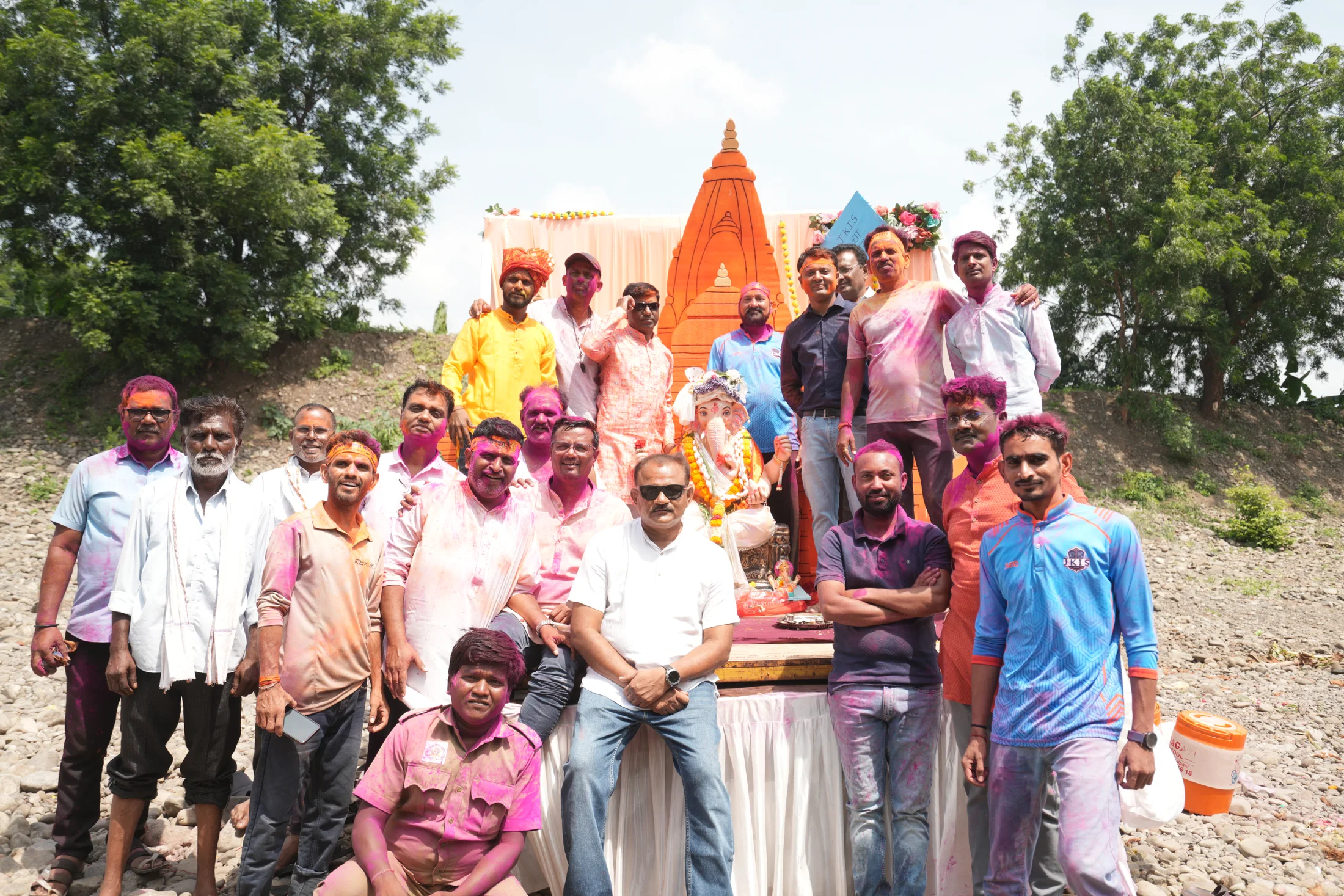 Group carrying the Ganpati idol during the Visarjan journey