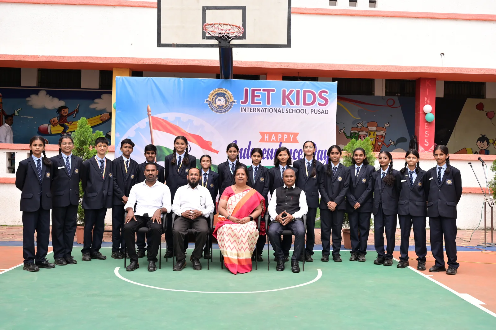 Jet Kids Student Council with leadership